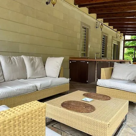 Luxury Giardini D'oriente & *