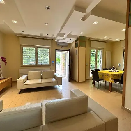 Διαμέρισμα Luxury Giardini D'oriente &