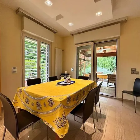 Luxury Giardini D'oriente & Διαμέρισμα