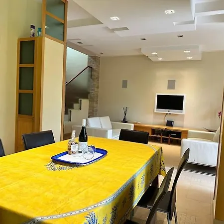 Luxury Giardini D'oriente & Διαμέρισμα