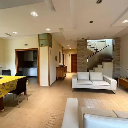Luxury Giardini D'oriente & Apartman *