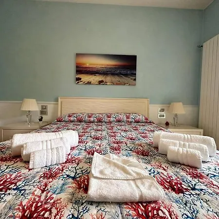 Luxury Giardini D'oriente & Apartman